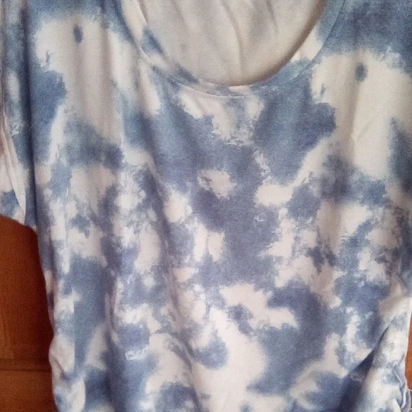 Cato Blue and White Tie-Dye Short Sleeve Top - Picture 2 of 8